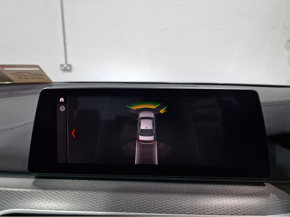 2019 BMW 5 Series 530E (M PERFORMANCE KIT) M SPORT AUTOMATIC **TOP SPEC / 20" ALLOYS / BLUETOOTH INTEGRATION / CRUISE CONTROL / FRONT & REAR PARKING ASSIST / FULL BLACK LEATHER / HEATED FRONT SEATS / SAT NAV** €25,900