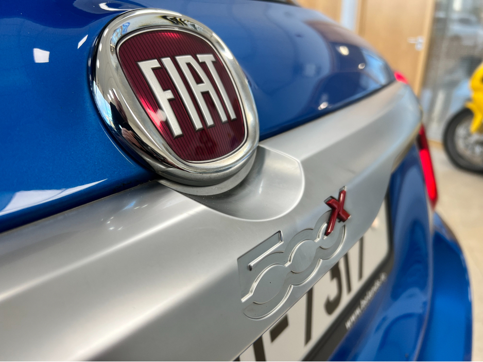 2019 Fiat 500X - image 10