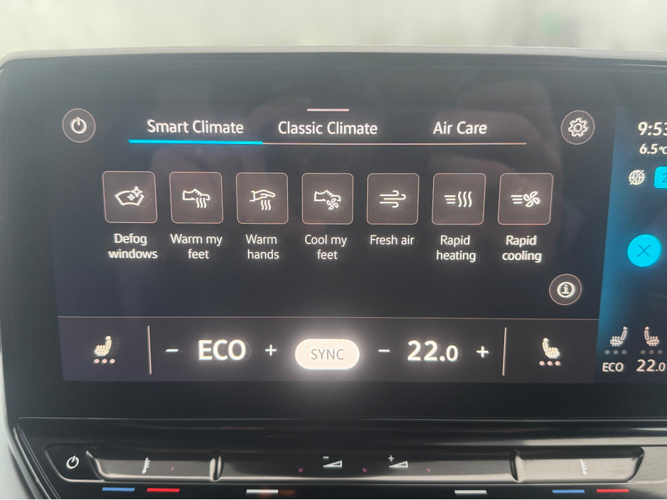 2023 Volkswagen ID.4 PRO 150 KW LIFE 77KWH  • One Owner • Big Battery • Moonstone Grey • Immaculate. €22,950