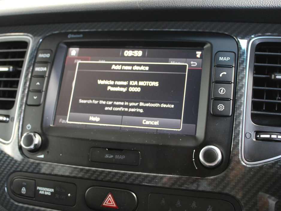 2017 Kia Carens 7 Seater EX 5DR €12,999