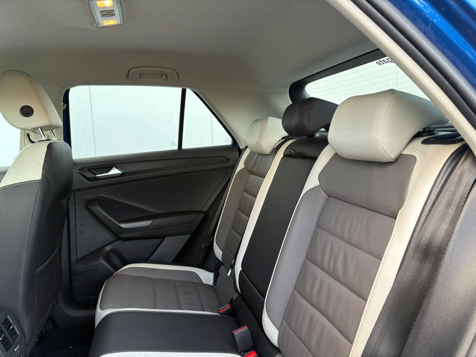 2022 Volkswagen T-Roc Design 1.0 TSI M6F 110HP 5DR €25,950