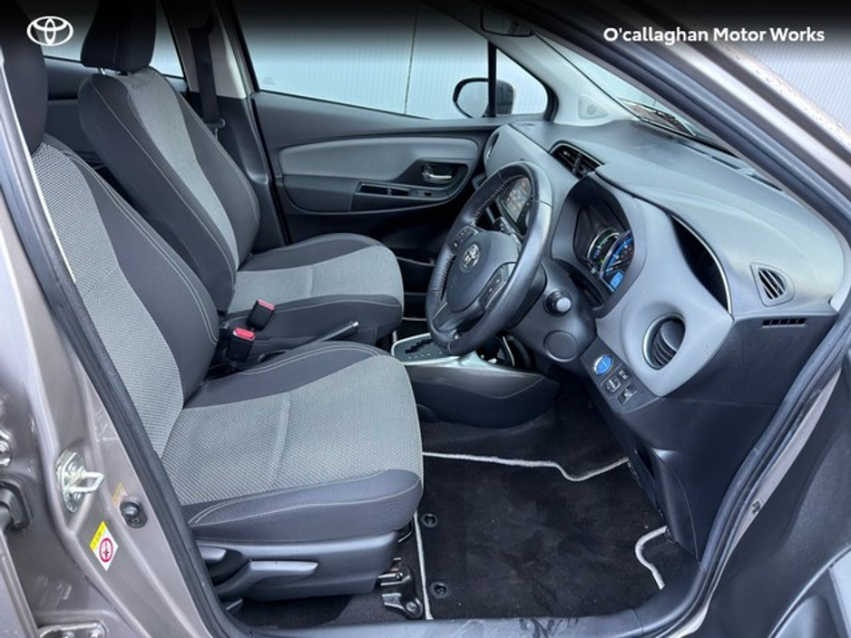 2015 Toyota Yaris ICON CVT 5DR AUTO 1.5 VVT-I 98BHP €12,950