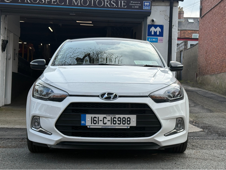 2016 Hyundai i20 - image 2