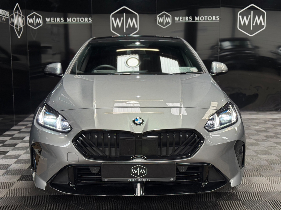 2025 BMW 2 Series - image 4