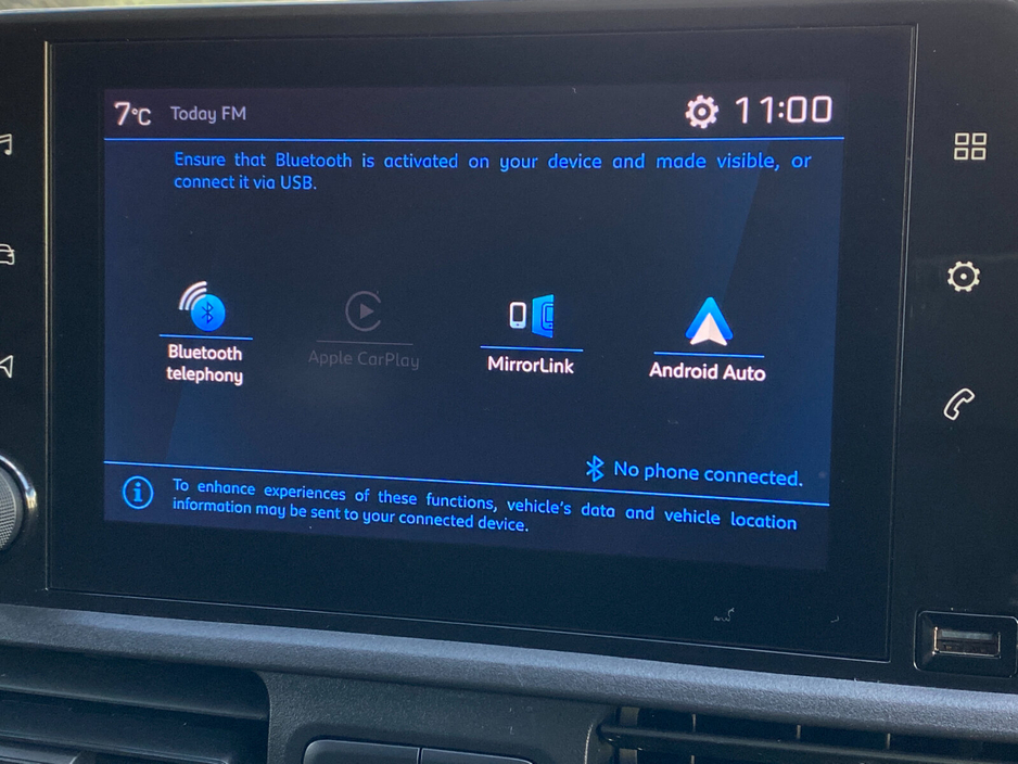 2024 Peugeot Partner  €18,618