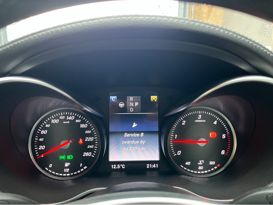 2016 Mercedes-Benz C Class - image 21