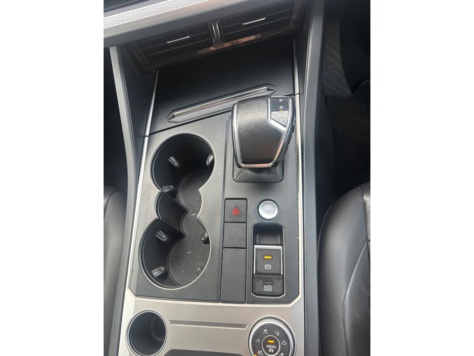 2019 Volkswagen Touareg 3.0 TDI 4M 231HP 4DR A AUTO €29,950