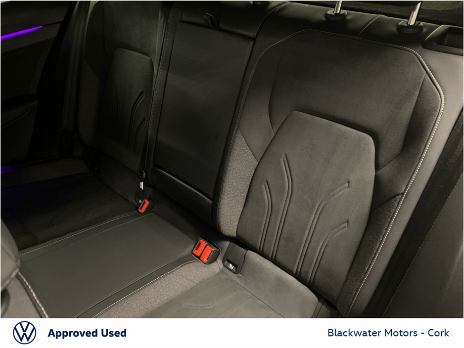 2025 Volkswagen Golf - image 26