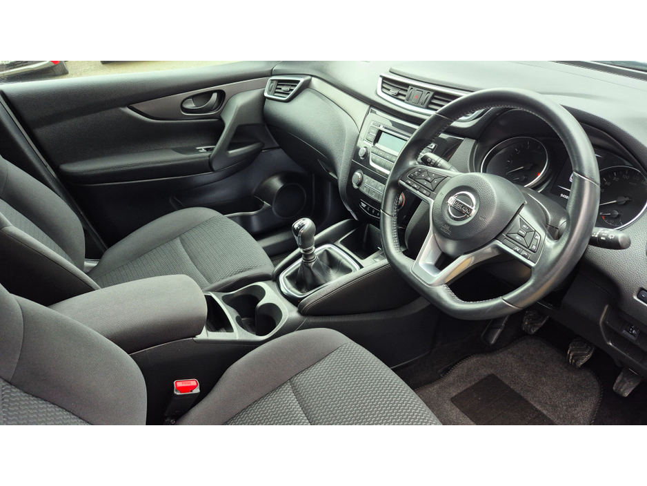 2018 Nissan Qashqai - image 16
