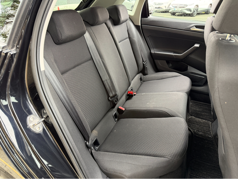 2020 Volkswagen Polo - image 19