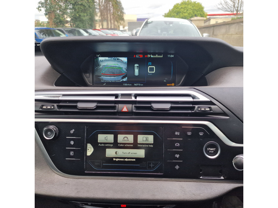 2015 Citroen Grand C4 Picasso - image 9