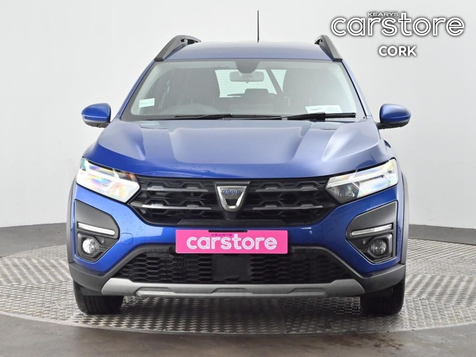 2022 Dacia Jogger - image 8