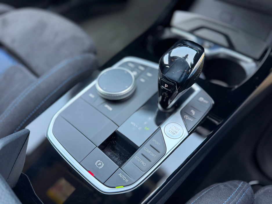 2020 BMW M1 - image 24