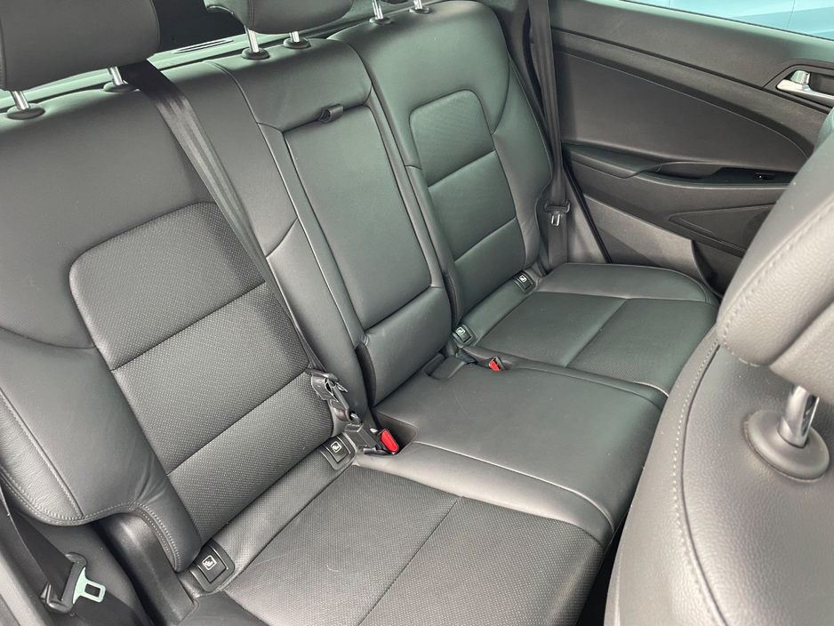 2018 Hyundai Tucson - image 13