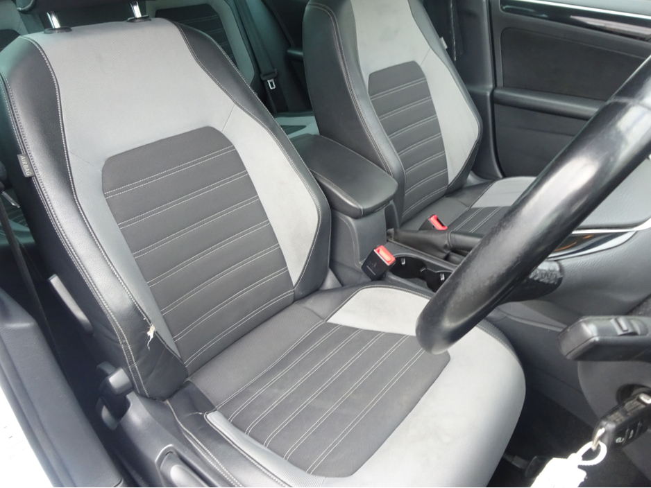 2016 Volkswagen Jetta 2.0 TDI GT BLUEMOTION 150PS 4 DOOR AUTOMATIC KEY 26 €10,950