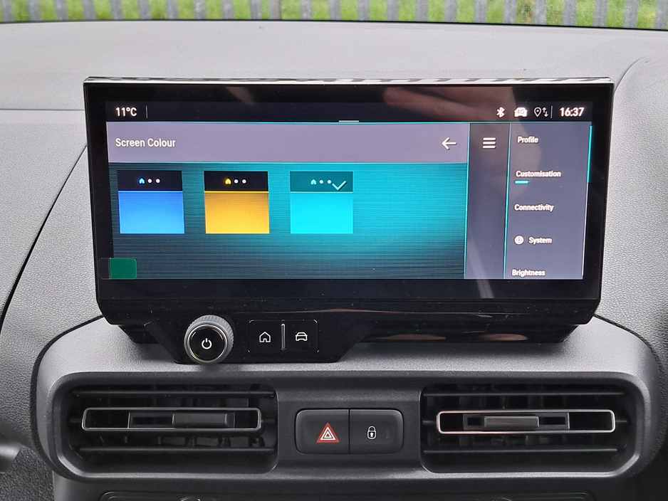 2026 Opel Combo - image 32