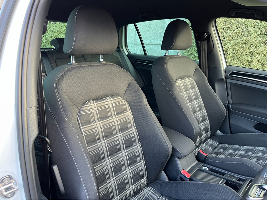 2017 Volkswagen Golf GTD AUTOMATIC 2.0 TDI DIESEL 184BHP €18,950