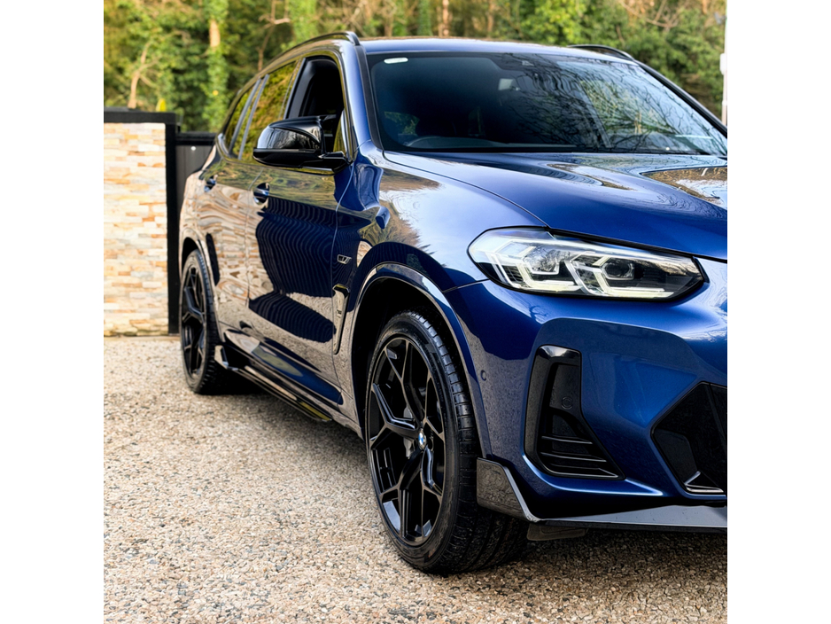 2021 BMW X3 - image 3