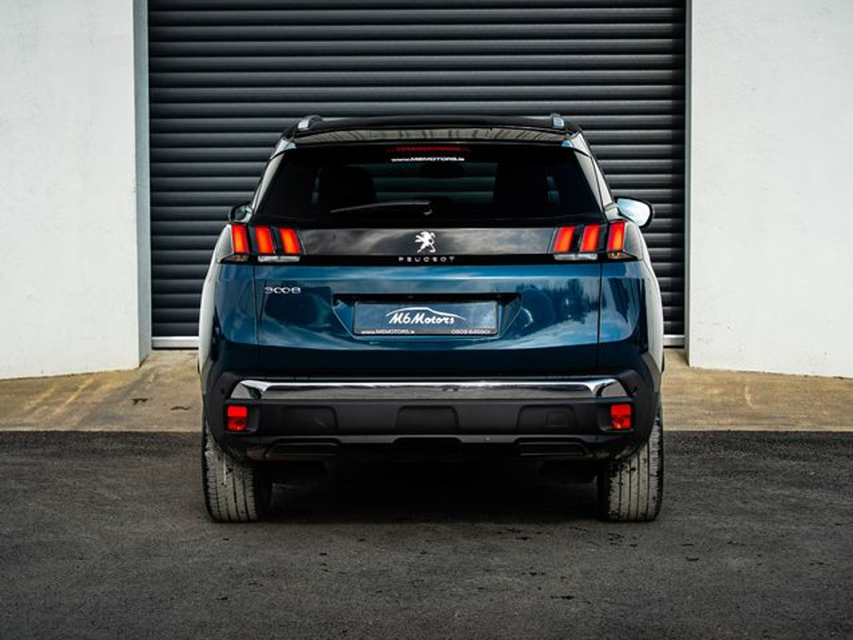 2023 Peugeot 3008 - image 4