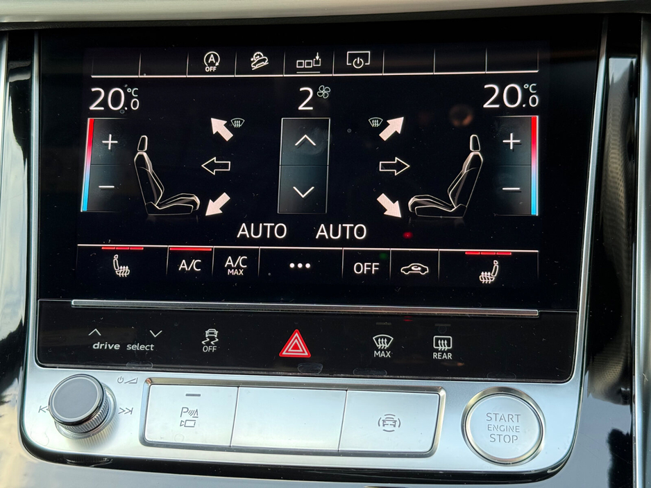 2020 Audi Q8 - image 21