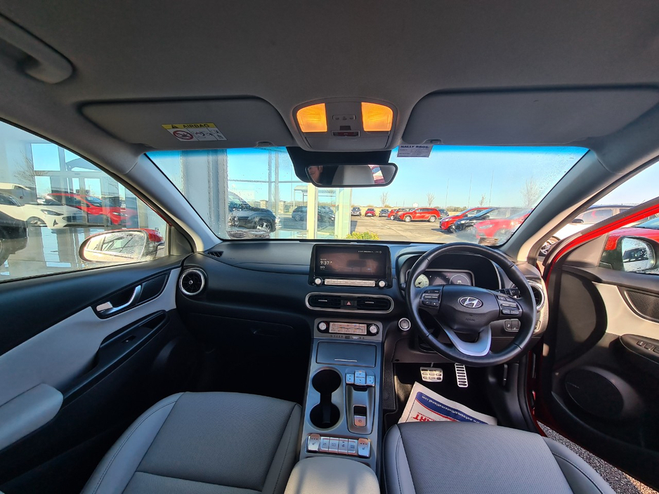 2023 Hyundai Kona - image 9