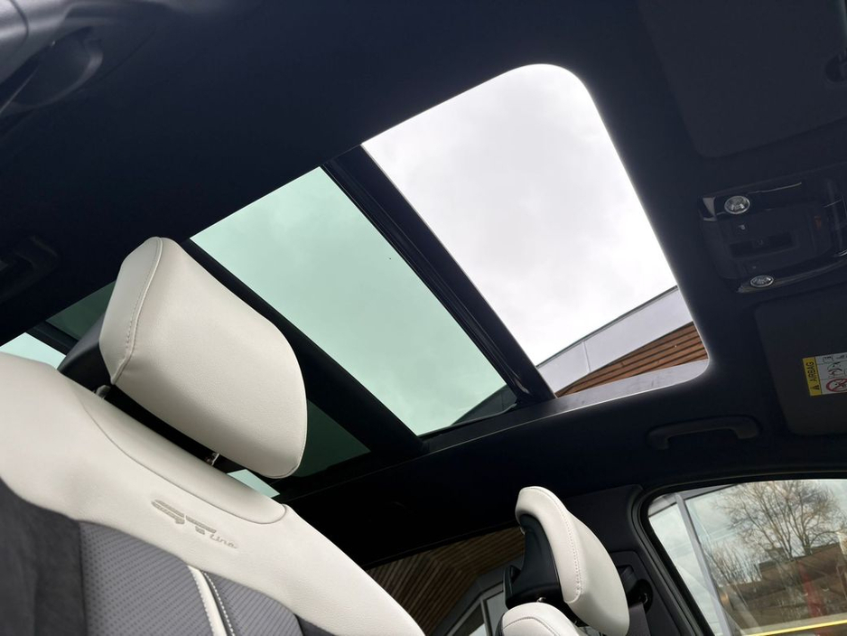 2026 Kia Sportage - image 24