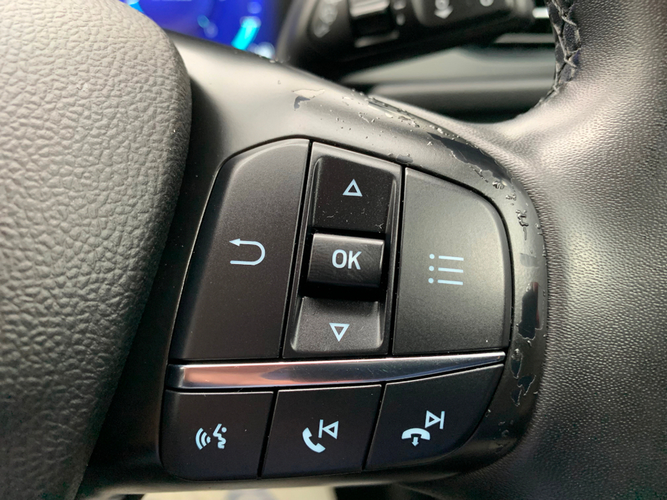 2022 Ford Kuga 1.5 TDCI 120 PS TITANIUM COMMERCIAL // PRICE EXCL. VAT // GREAT CONDITION // FULL SERVICE HISTORY // ONE OWNER // NEW MODEL // €16,662