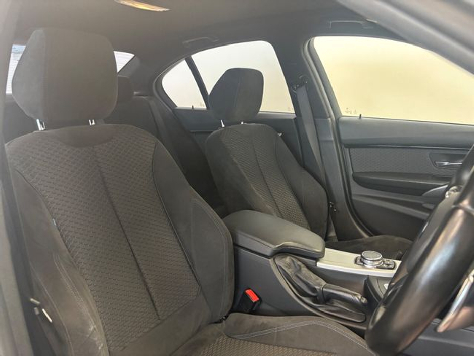 2015 BMW 3 Series 320d M Sport Auto €17,995