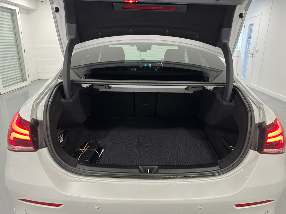 2020 Mercedes-Benz A Class - image 33