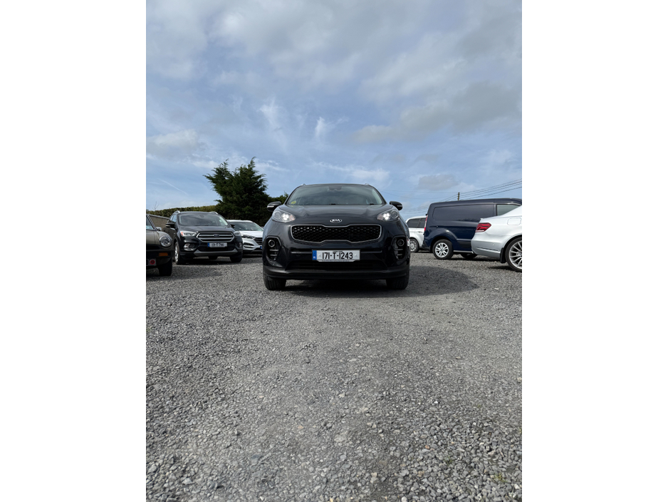 2017 Kia Sportage - image 2