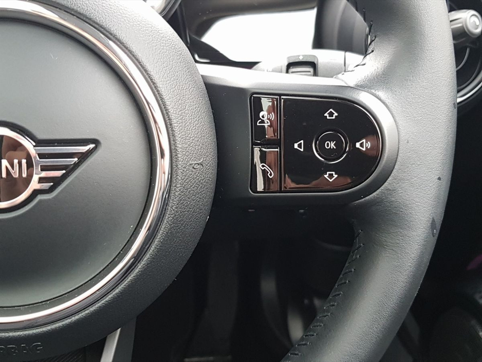 2023 MINI Hatch - image 16