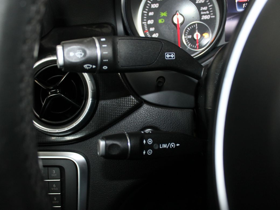 2018 Mercedes-Benz CLA Class - image 25