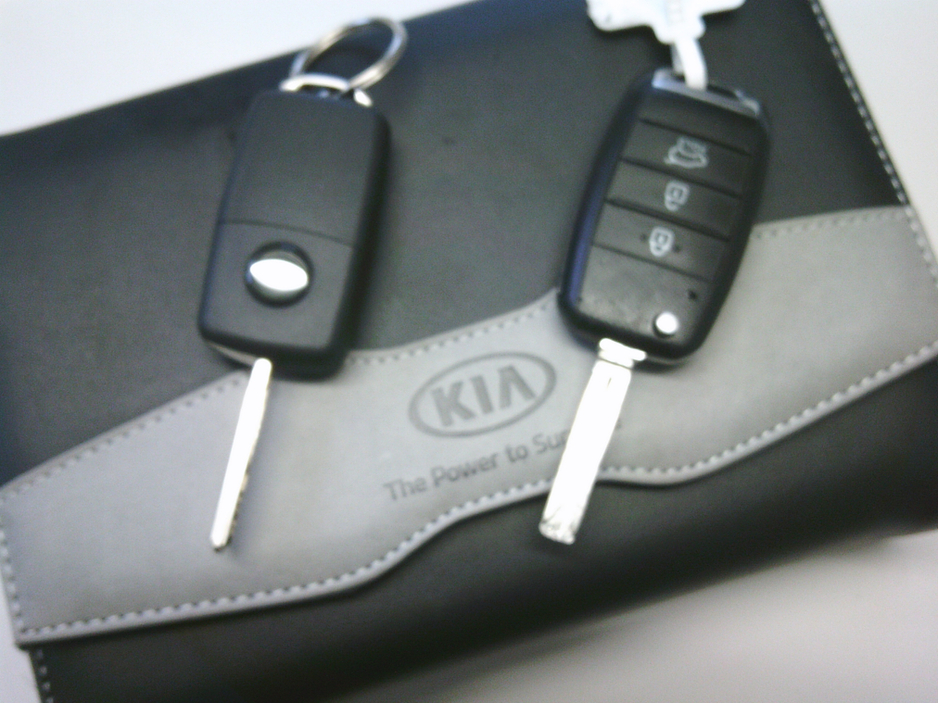 2017 Kia Sportage NCT 2027,€200 TAX, LEATHER  HEATED SEATS, REVERSE CAMERA, CRUISE, TAXED , LOW KMS. €15,999