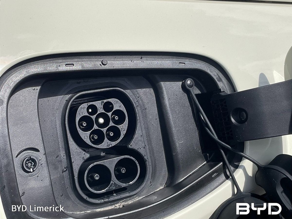 2026 BYD Dolphin "261 Delivery" BYD Dolphin, Comfort (60kWh, 204PS) Adaptive & Intelligent Cruise Control 12.8 Electric Rotary Touchscreen - Bluetooth & USB Heated Front Seats 17 Bi-Colour Alloy Wheels €33,460