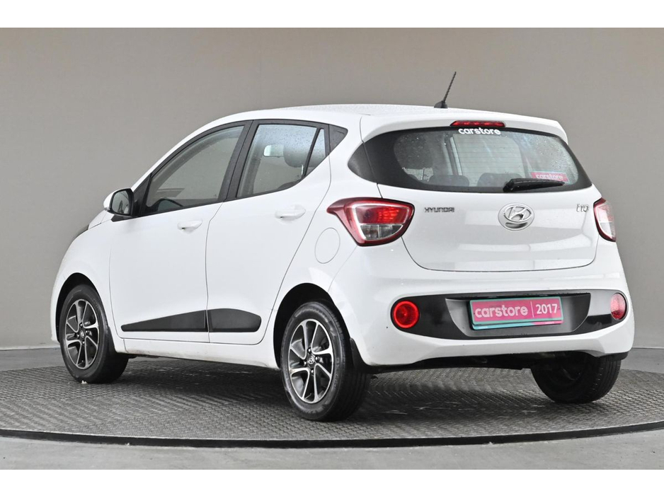 2017 Hyundai i10 1.0 DELUXE 5SPD *BI-TONE INTERIOR*14"ALLOY WHEELS* €10,890