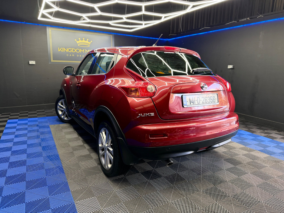 2014 Nissan Juke - image 9