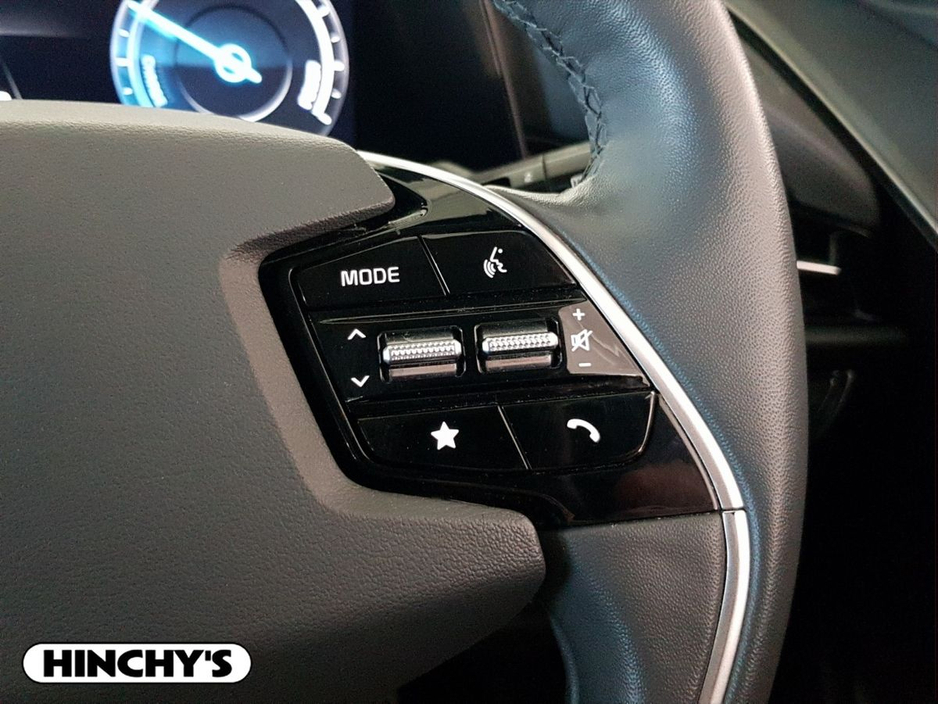 2023 Kia Niro - image 19
