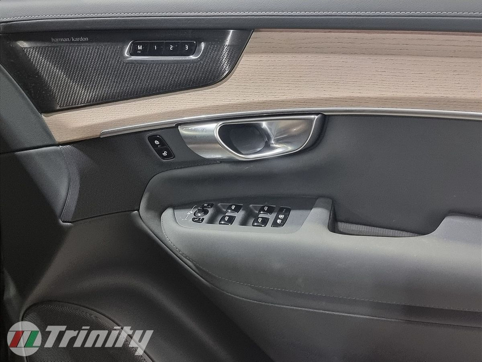 2025 Volvo XC90 * PLUS DARK * T8 2.0 PHEV * AWD * AUTOMATIC * STUNNING SUV * TRINITY VOLKSWAGEN * €81,950