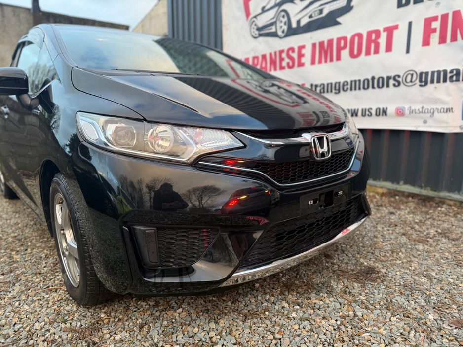 2017 Honda Fit  €13,990