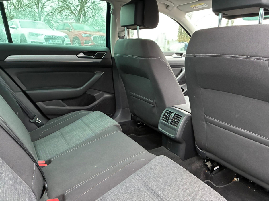 2021 Volkswagen Passat BUSINESS 2.0 TDI AUTO (CAMERA) €20,950