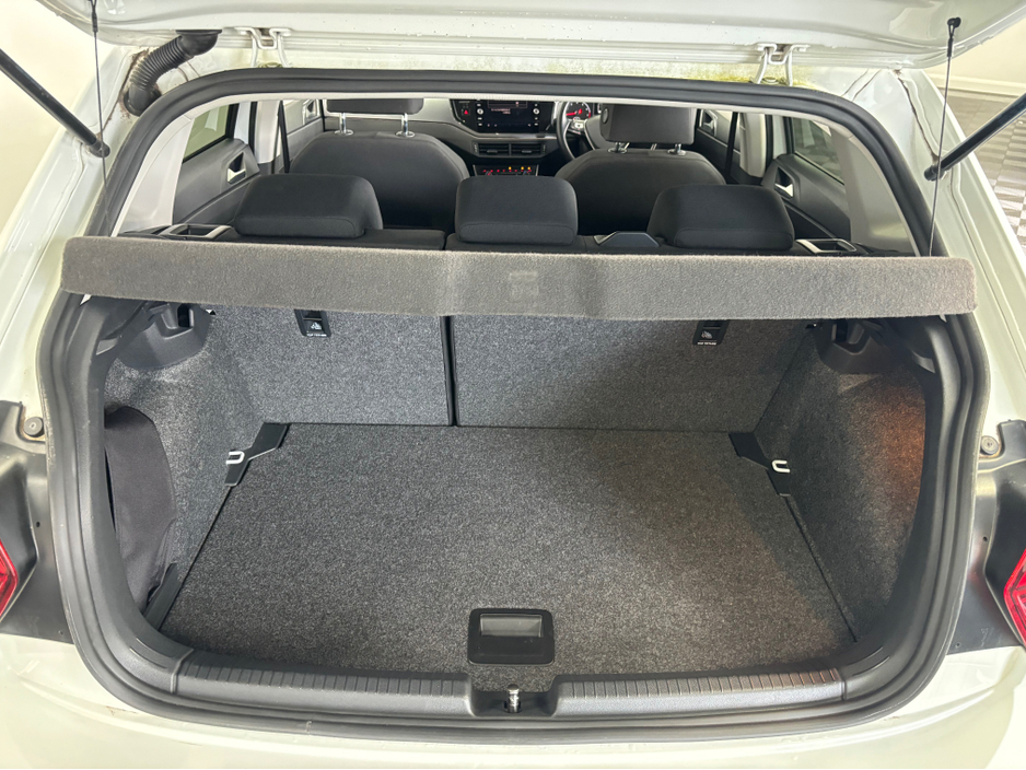 2019 Volkswagen Polo - image 11