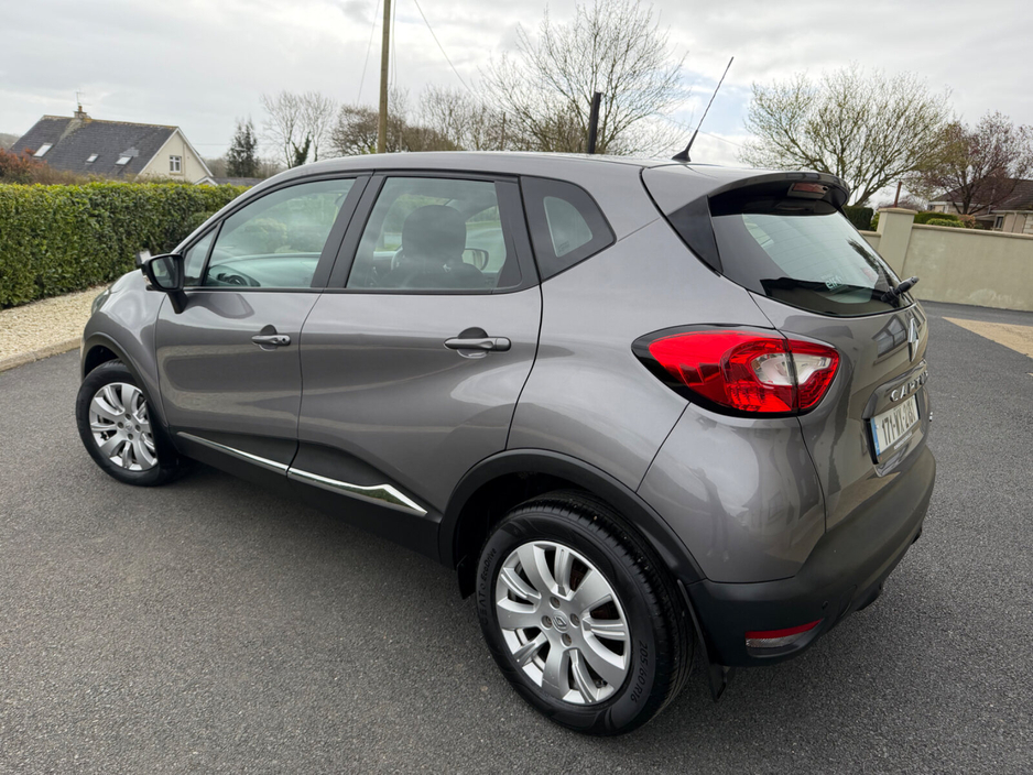 2017 Renault Captur - image 8