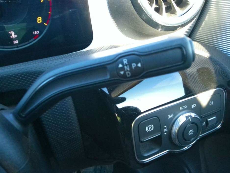 2020 Mercedes-Benz A Class - image 7