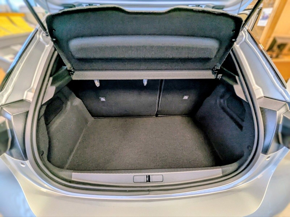 2026 Opel Corsa - image 8