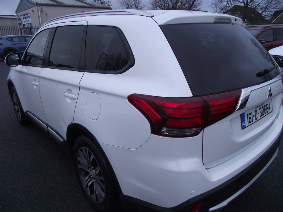 2016 Mitsubishi Outlander 2.3D  4WD  7SEATS  150PS 5DR   6 6MT    16MY €12,950