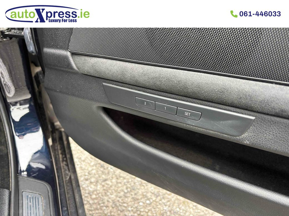 2016 BMW 5 Series - image 7