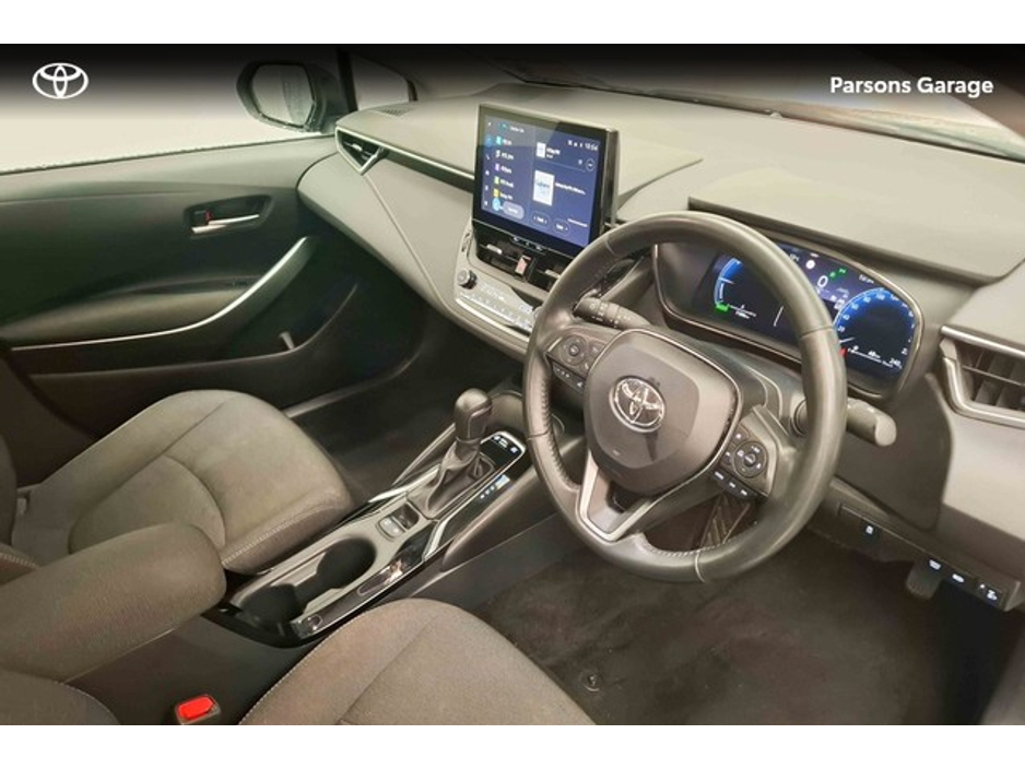 2024 Toyota Corolla LUNA SALOON 4DR AUTO €28,995