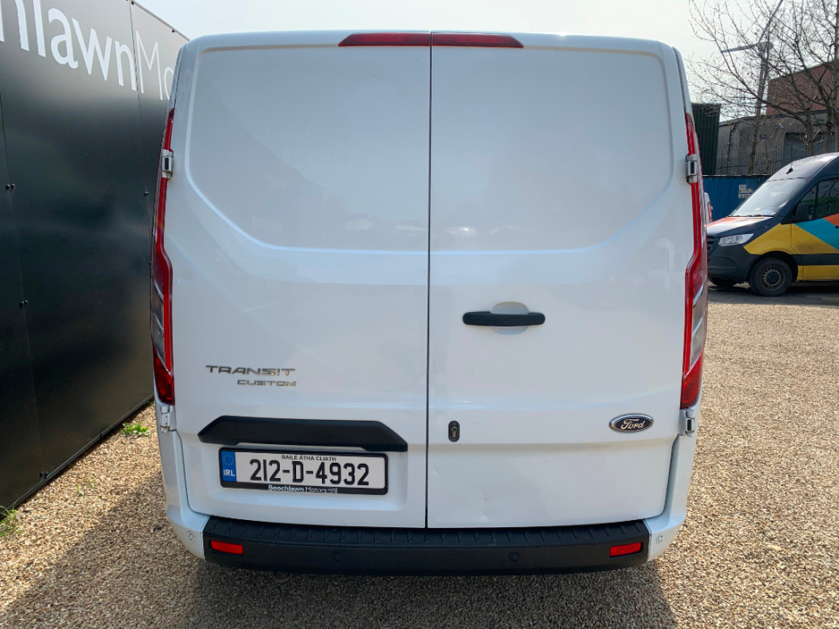 2021 Ford Transit Custom - image 4