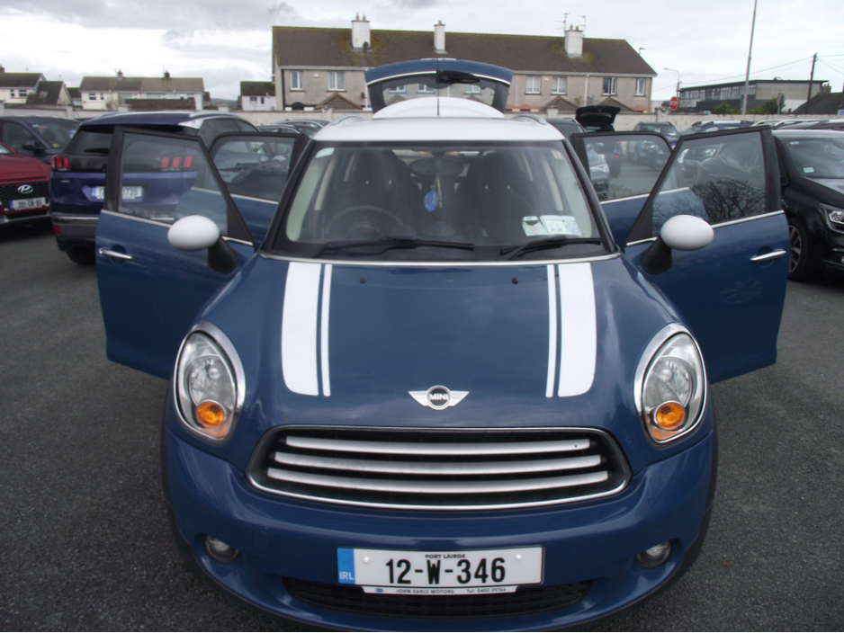 2012 MINI Cooper D - image 15