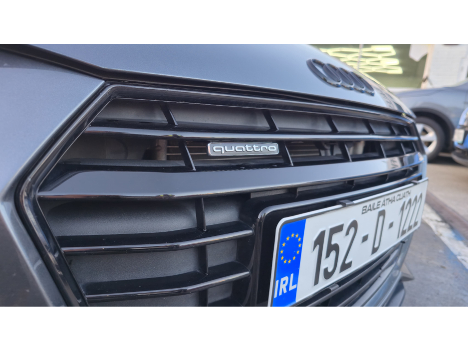 2015 Audi TT - image 10